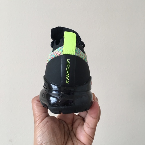 Nike Air Vapormax Flyknit 3 - Picture 6 of 8